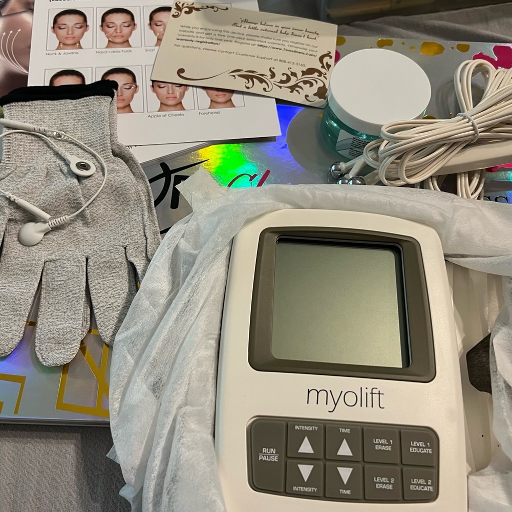 Myolift Mini Microcurrent Device